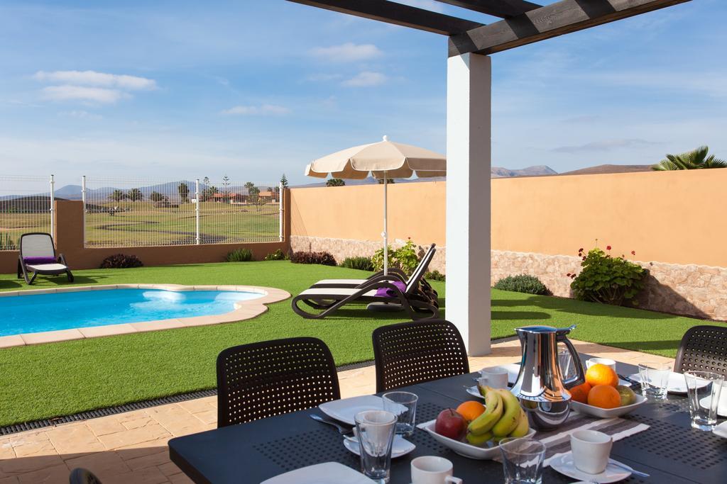 Con Piscina ,vista Mar Y Campo De Golf Caleta De Fuste
